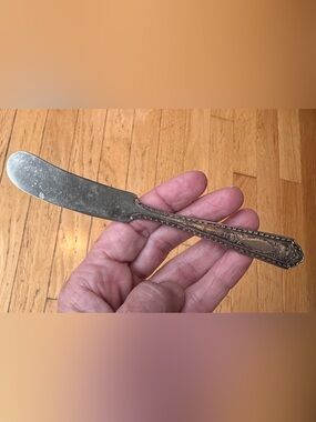 ALADDIN 1920’s butter, spreader, knife by pure silver plate